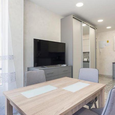 Dream House Rooms Malaga - Habitacion En El Apartemento Exterior photo